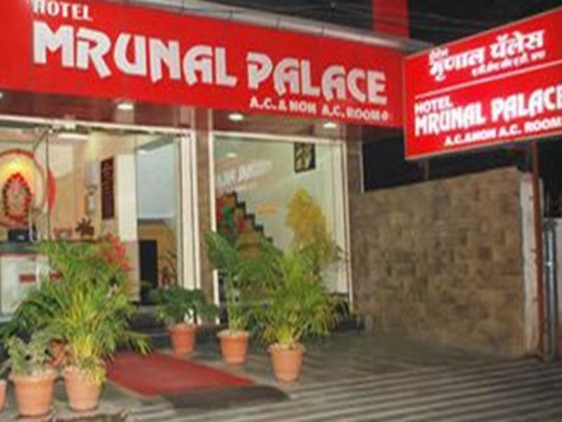 Oyo 11548 Hotel Mrunal Palace Aurangabad  Exterior foto
