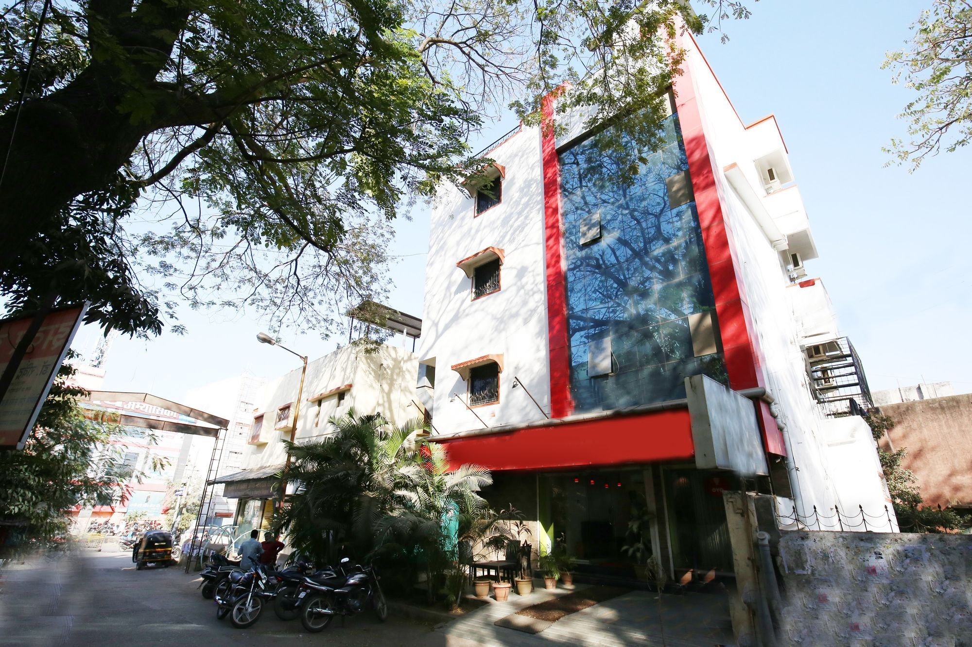 Oyo 11548 Hotel Mrunal Palace Aurangabad  Exterior foto